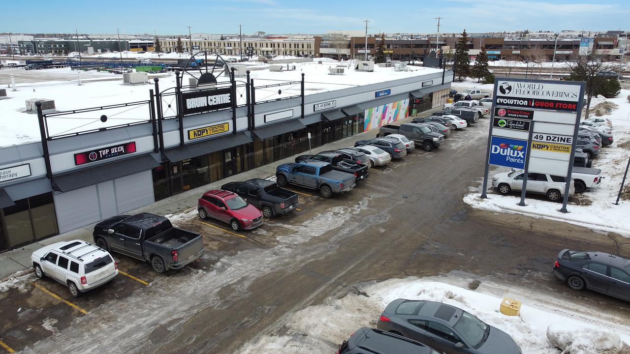 9122 51 Ave NW, Edmonton, AB