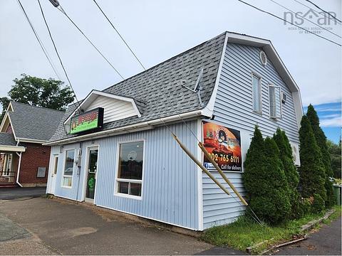 663 Main Street, Kingston, NS