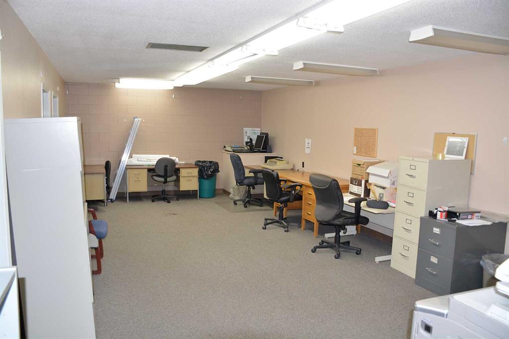 9910 97 Avenue, Peace River, AB
