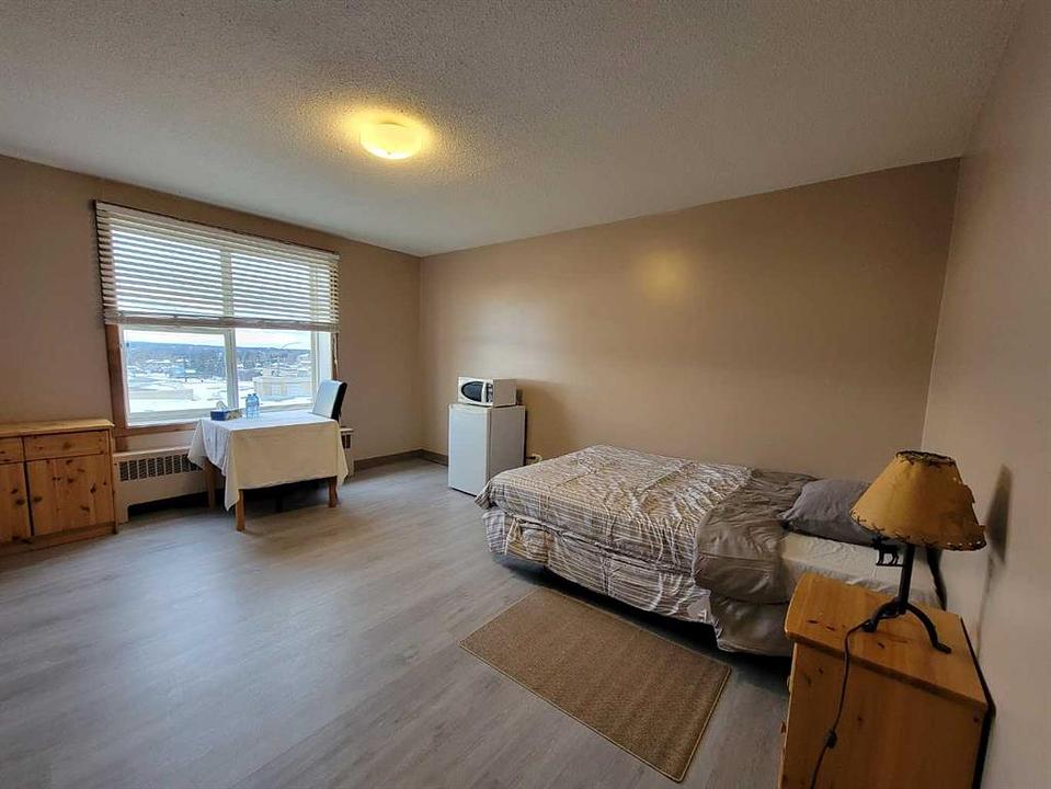 4939 50 Street, Rocky Mountain House, AB