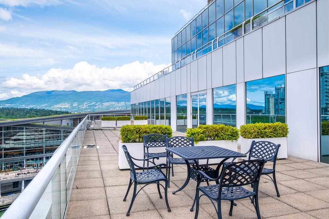 598 - 999 Canada Place, Vancouver, BC