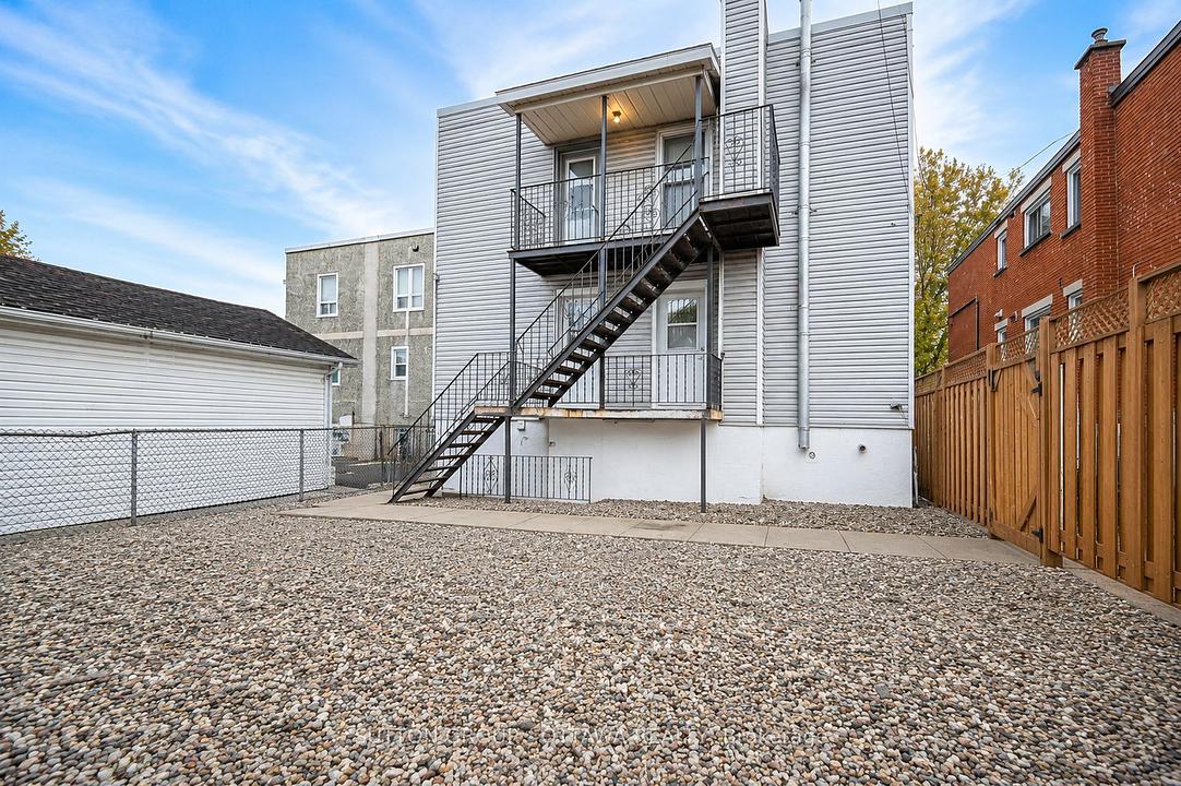 156 Dagmar Avenue, Ottawa, ON