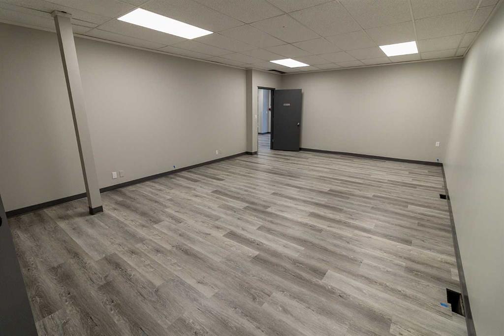 Units 11-12 - 4041 74 Avenue Southeast, Calgary, AB