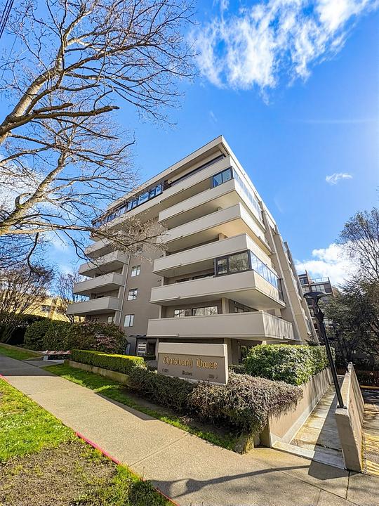 821 Burdett Avenue, Victoria, BC