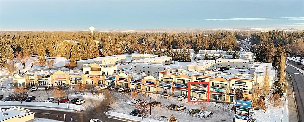 103 - 3215 49 Avenue, Red Deer, AB