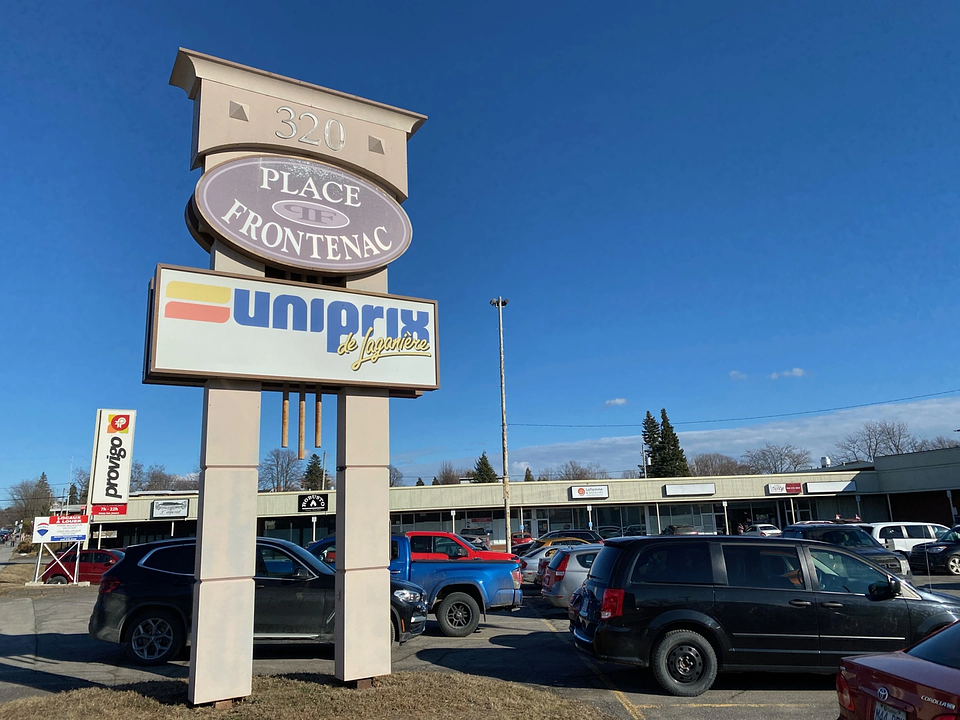 28-30 - 320 Boulevard Leclerc Ouest, Granby, QC