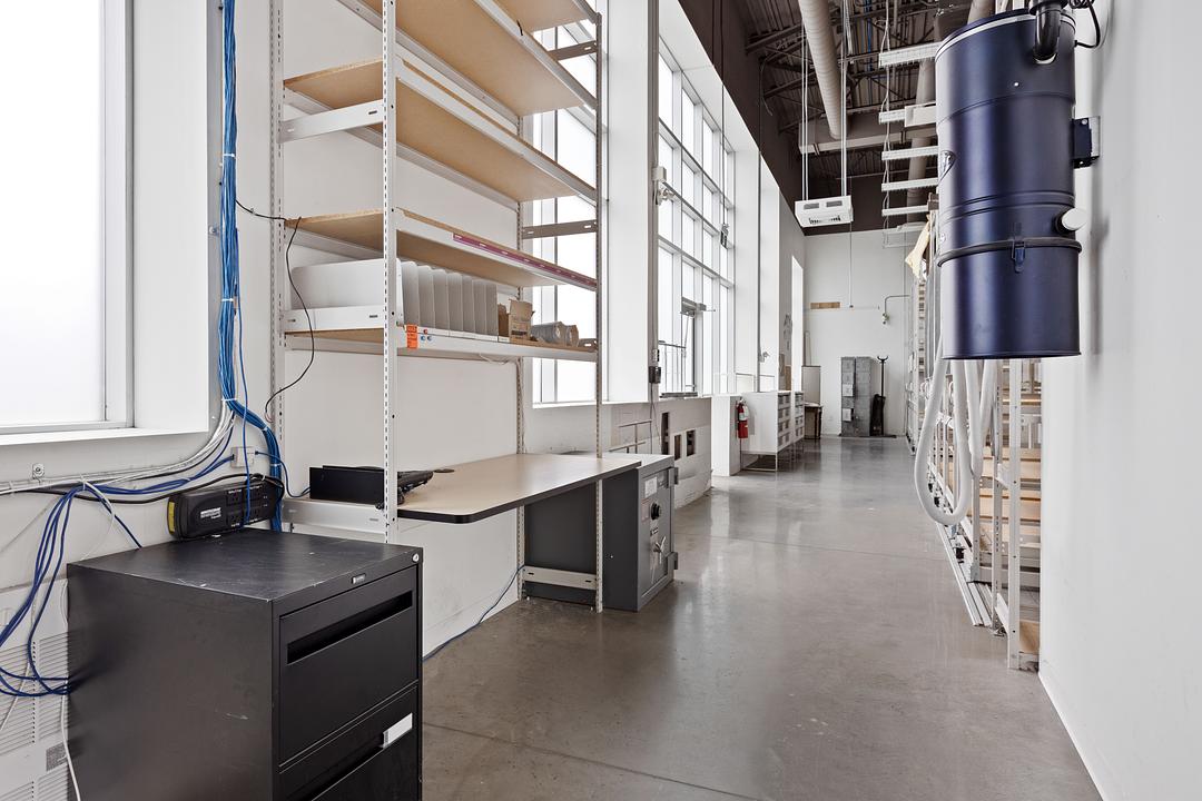 4 - 575 Industrial Avenue, Ottawa, ON