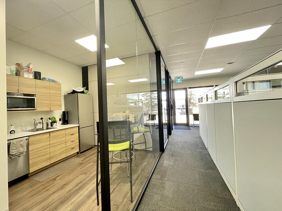 C1 - 6215 3 Street Southeast, Calgary, AB
