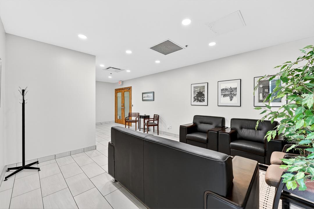 396 11 Avenue Southwest, Calgary, AB