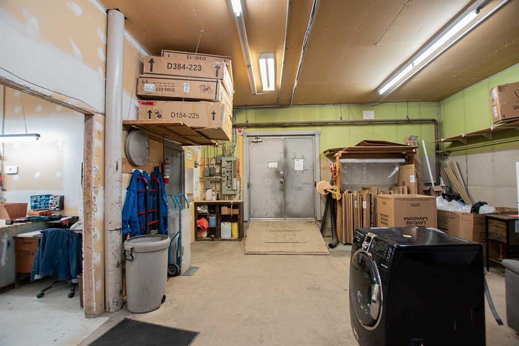 10012 100 Avenue, Grande Prairie, AB