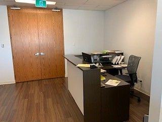 Suite 900 - 439 University Avenue, Toronto, ON