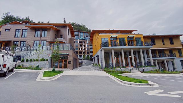 6691 Nelson Avenue, West Vancouver, BC