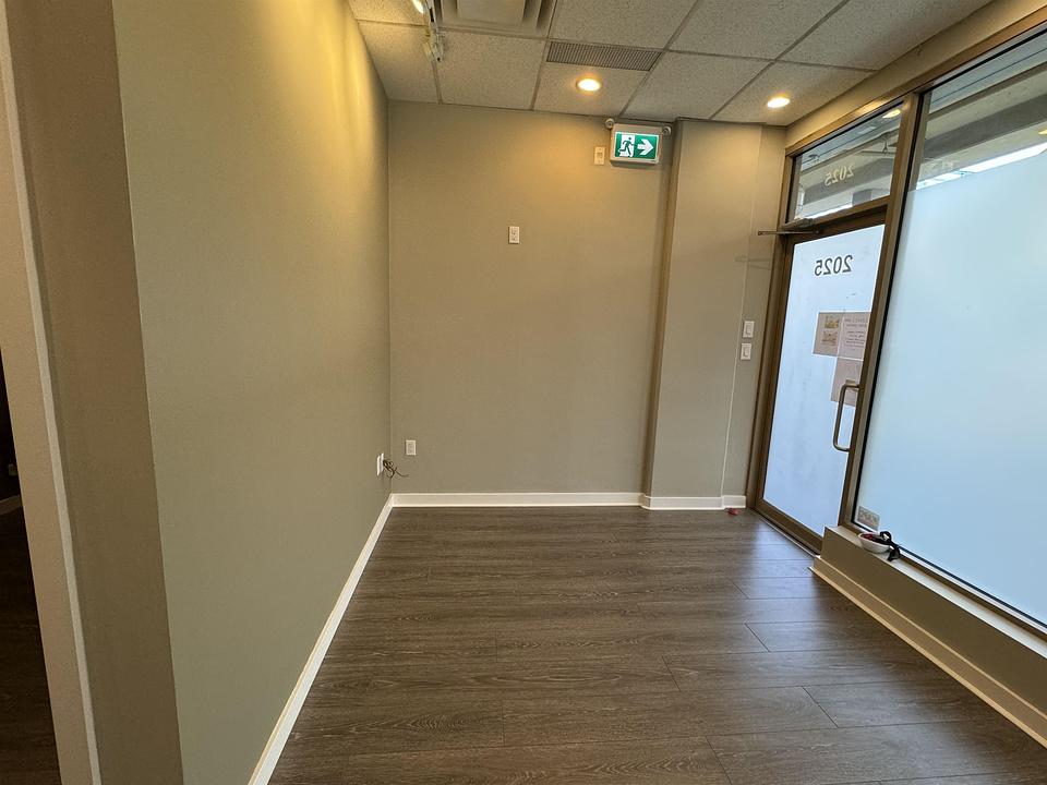2025 - 1275-8888 Odlin Crescent, Richmond, BC