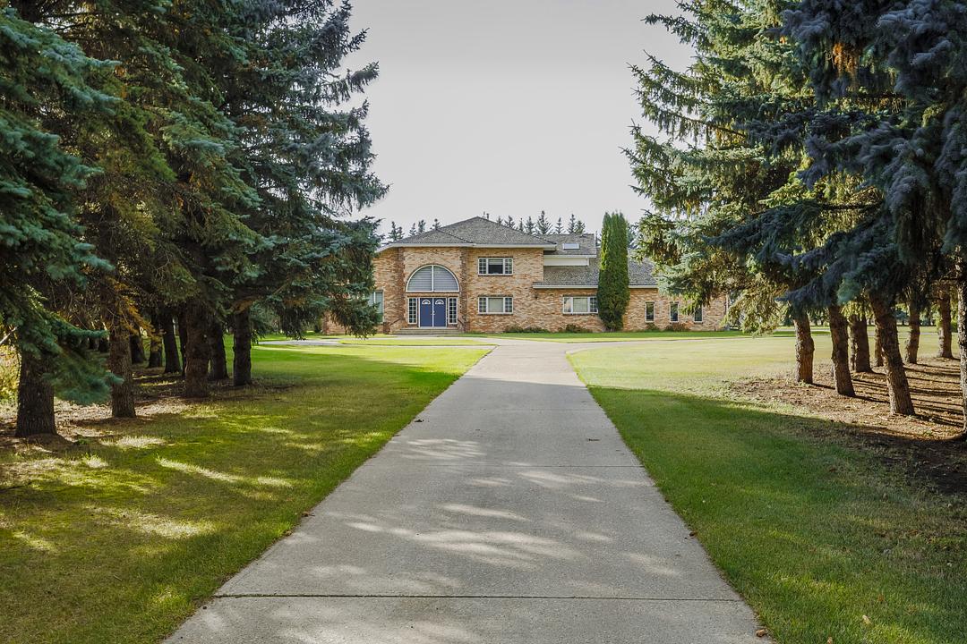 71 Chemin du Tremblay, Boucherville, QC