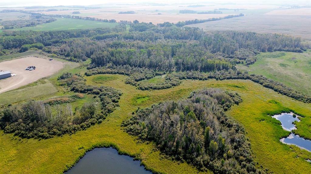 Township Road 400, Lacombe County, AB