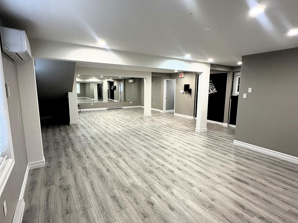 1423 Fall River Road, Fall River, NS