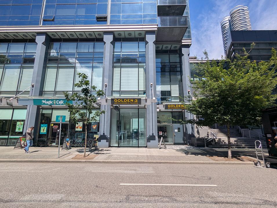 1087 Hornby St, Vancouver, BC