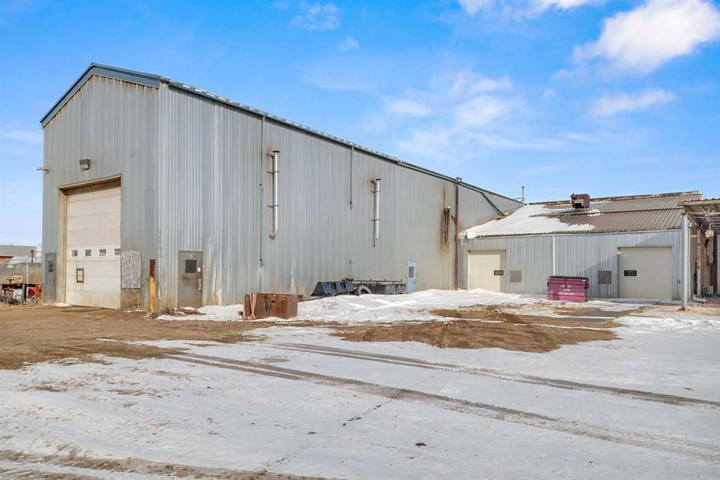 6606 42 Avenue, Ponoka, AB