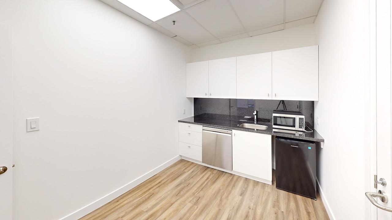 520 - 744 West Hastings Street, Vancouver, BC