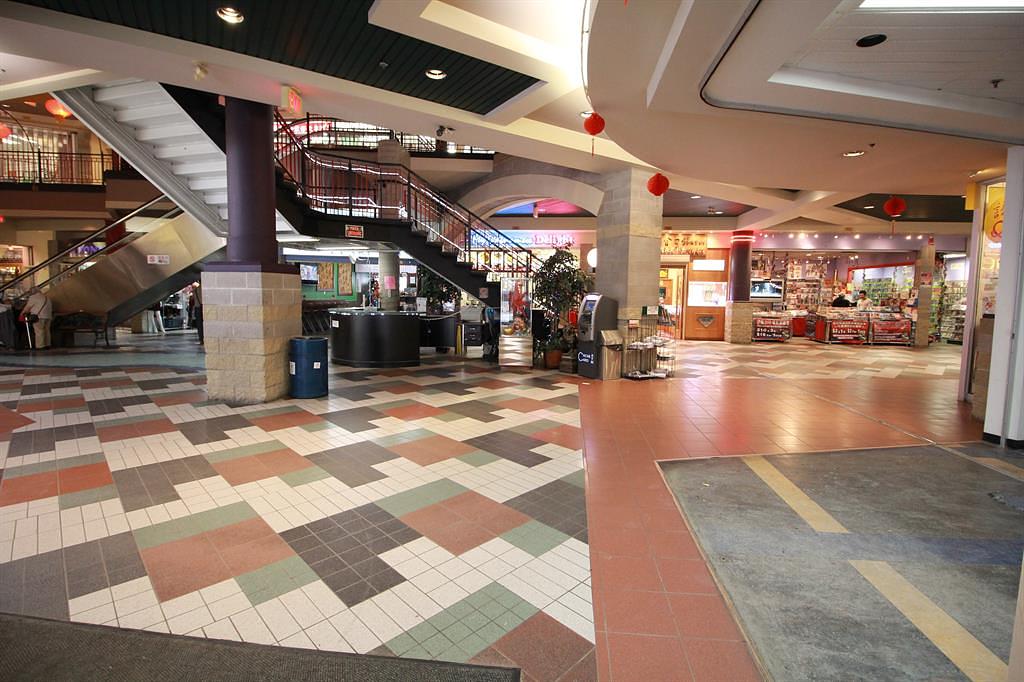 147 - 328 Centre Street South, Calgary, AB