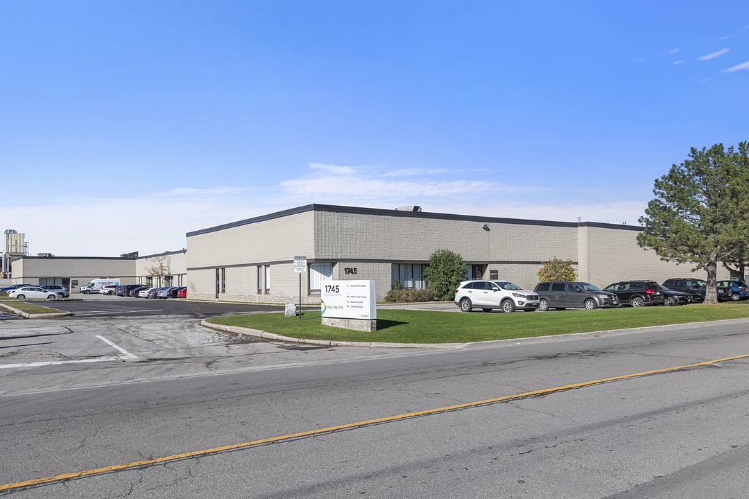 4 - 1745 Meyerside Drive, Mississauga, ON