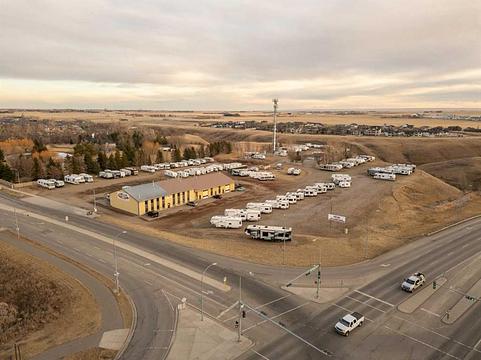 4015 Mayor Magrath Drive South, Lethbridge, AB