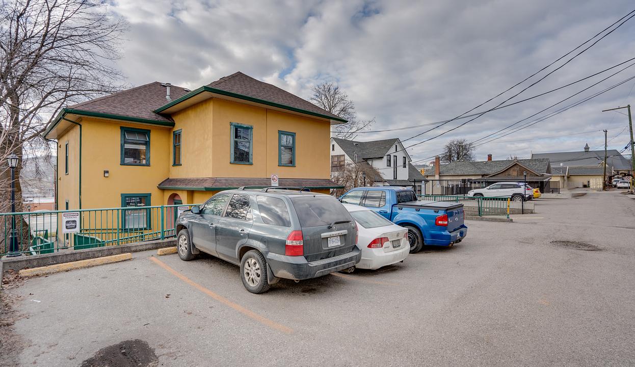 3103 27th St, Vernon, BC