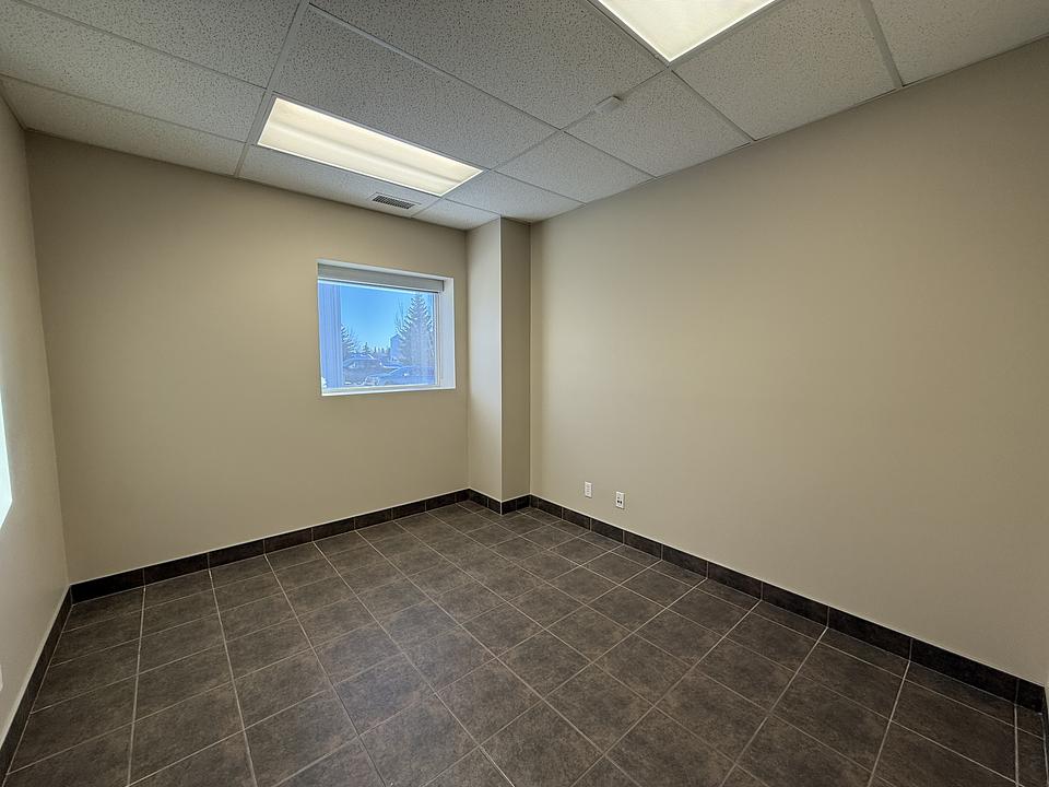 1 - 6610 71 Street, Red Deer, AB