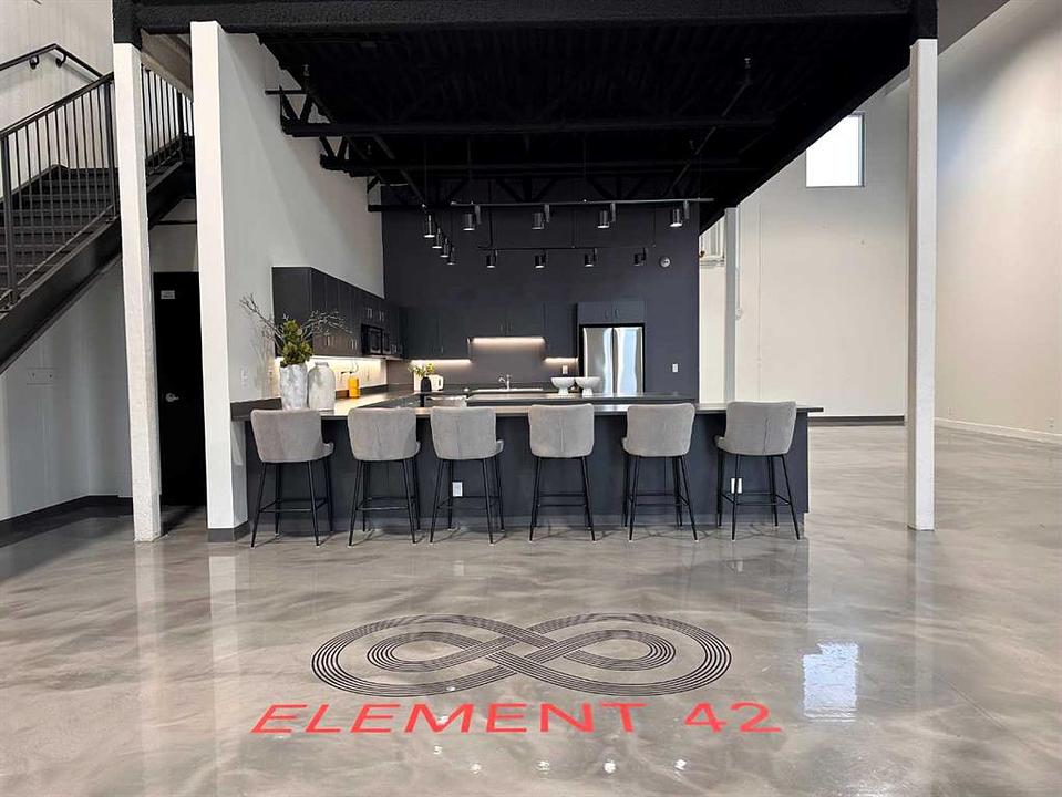 145 - 4412 9 Street Southeast, Calgary, AB