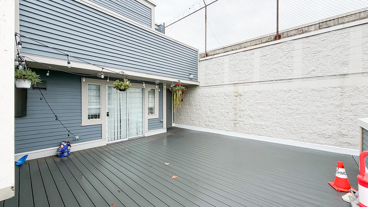 477 Powell St, Vancouver, BC