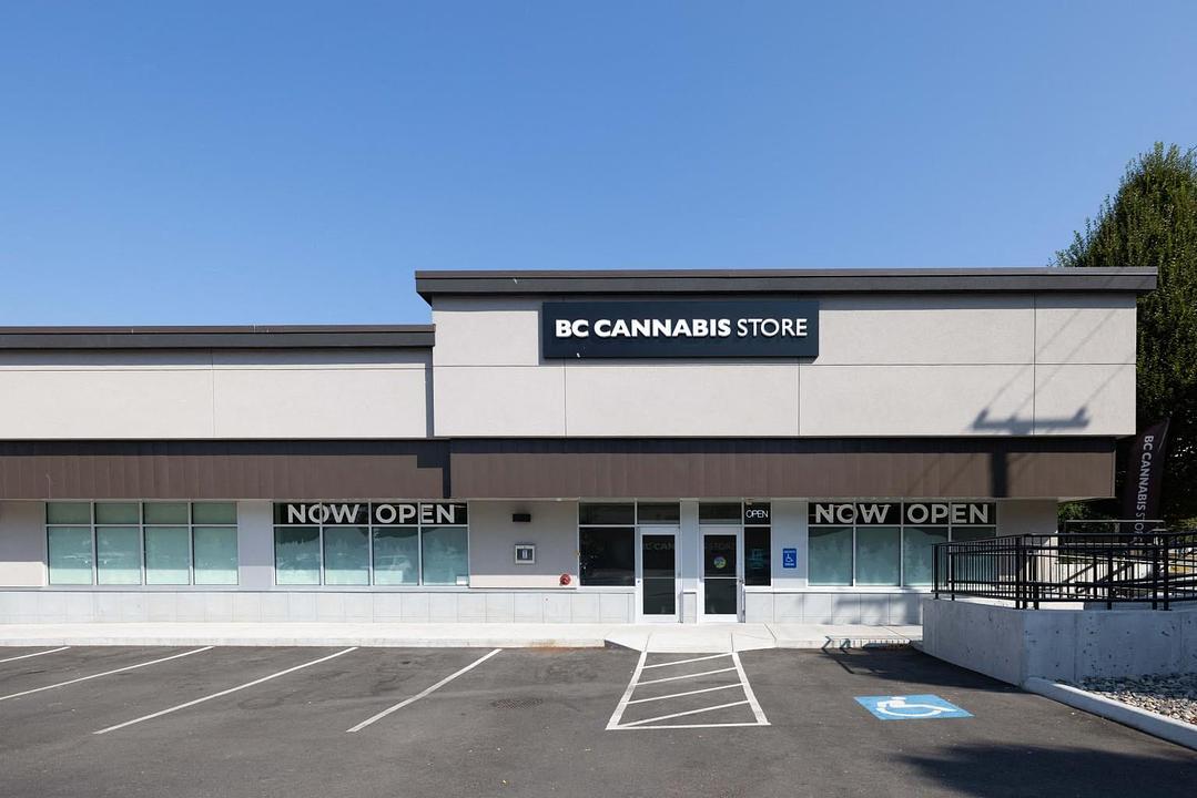 1005 - 333 Brooksbank Avenue, North Vancouver, BC