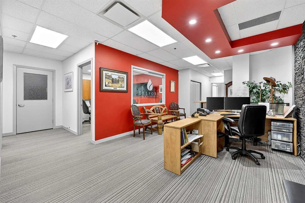 140 - 5700 1 Street Southwest, Calgary, AB