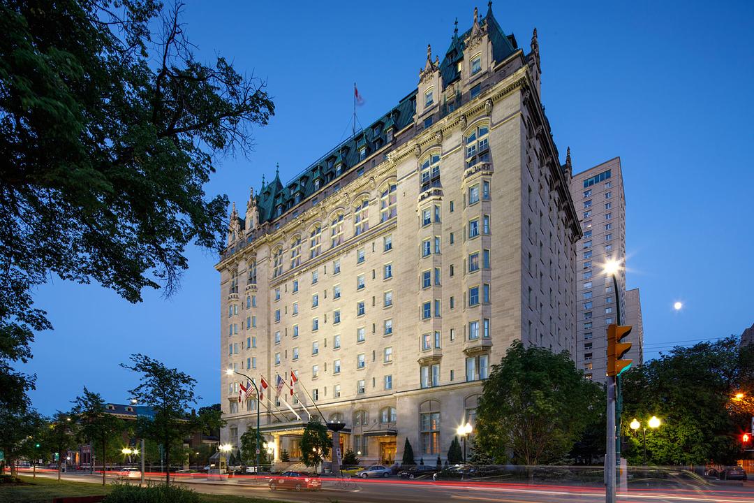 222 Broadway, Winnipeg, MB
