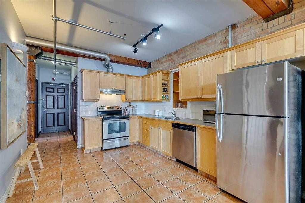 206 11 Avenue Southeast, Calgary, AB