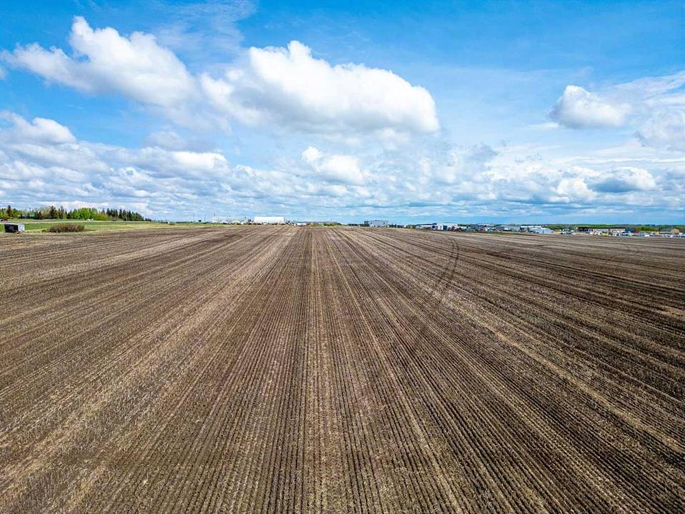65041 Alberta 43, Grande Prairie, AB