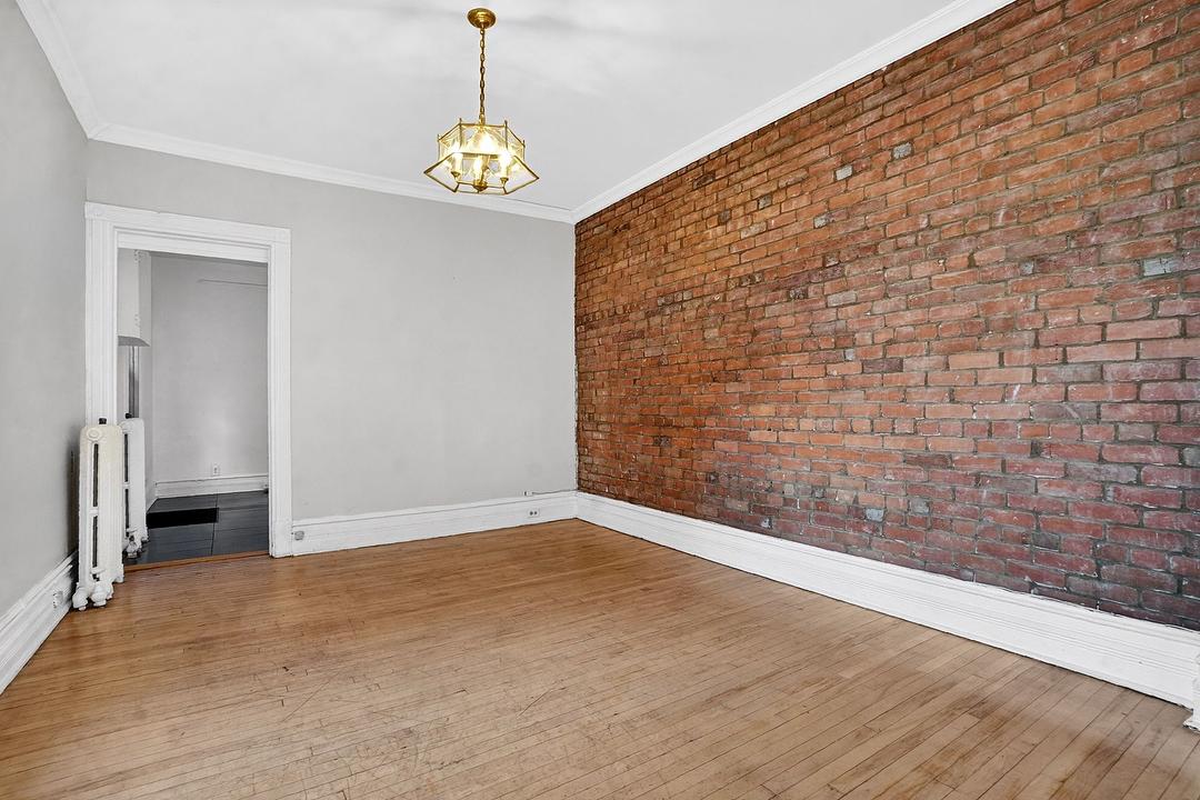 1 - 342 Rue Sherbrooke Est, Montréal, QC