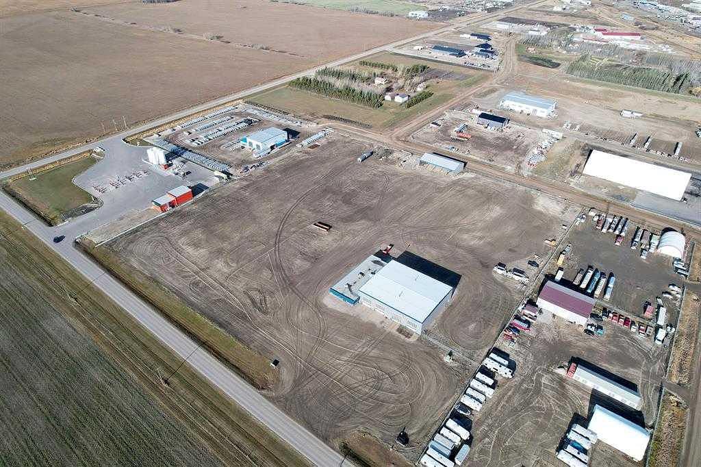 100 3 Street West, Beaverlodge, AB