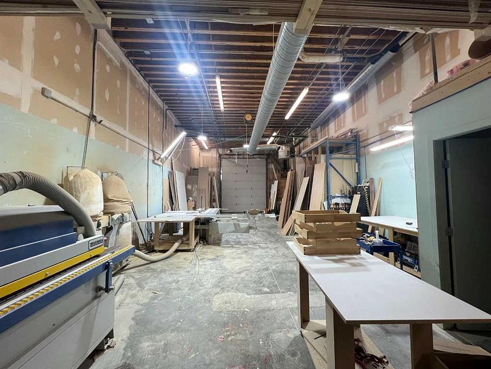 14 - 2820C Centre Avenue, Calgary, AB