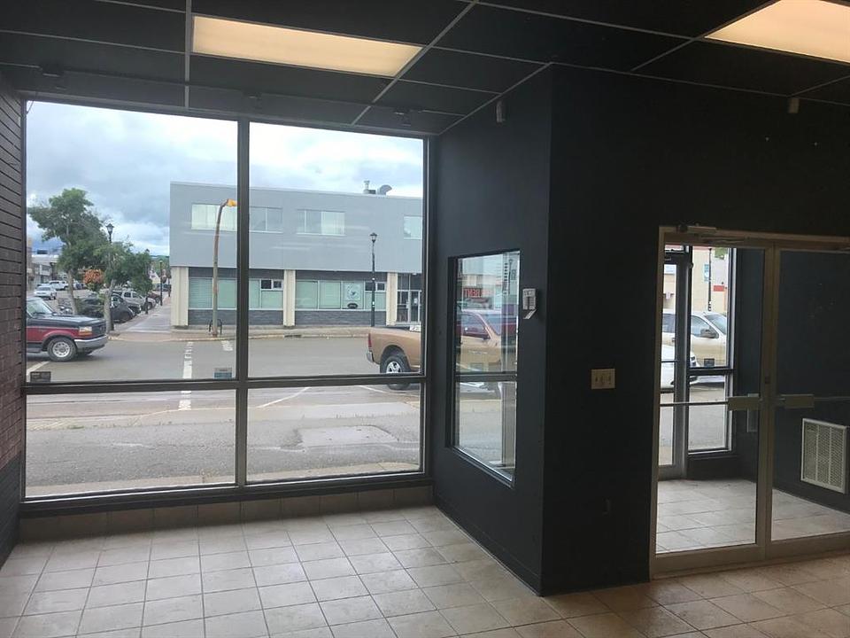 10003B 102 Avenue, Peace River, AB