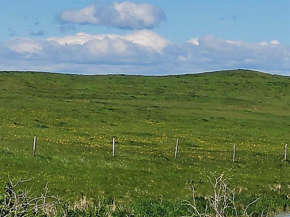 W-5,R-3,T-27,S-22, NW,SW - Lochend Road, Rocky View County, AB