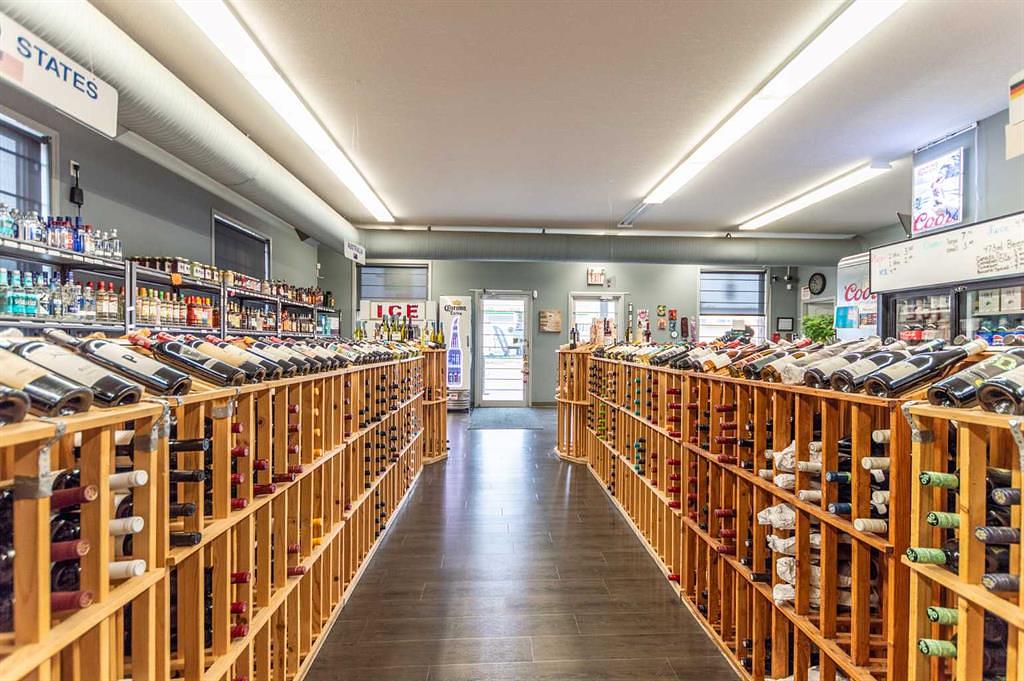 5922 50 Avenue, Stettler, AB