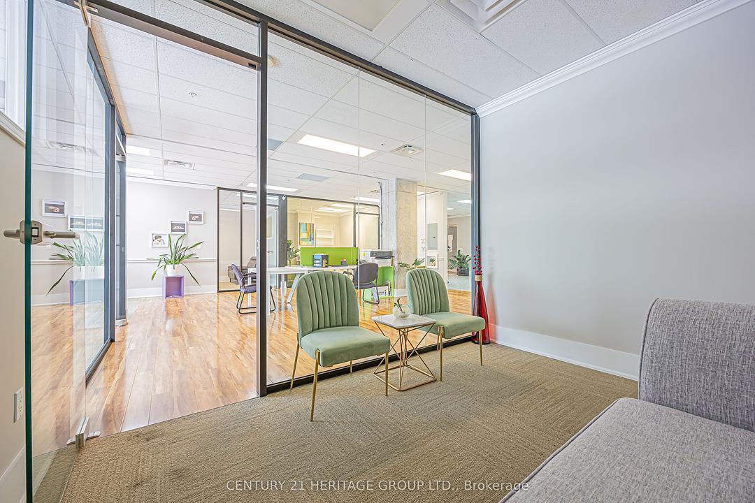 810-811 - 7191 Yonge Street, Markham, ON