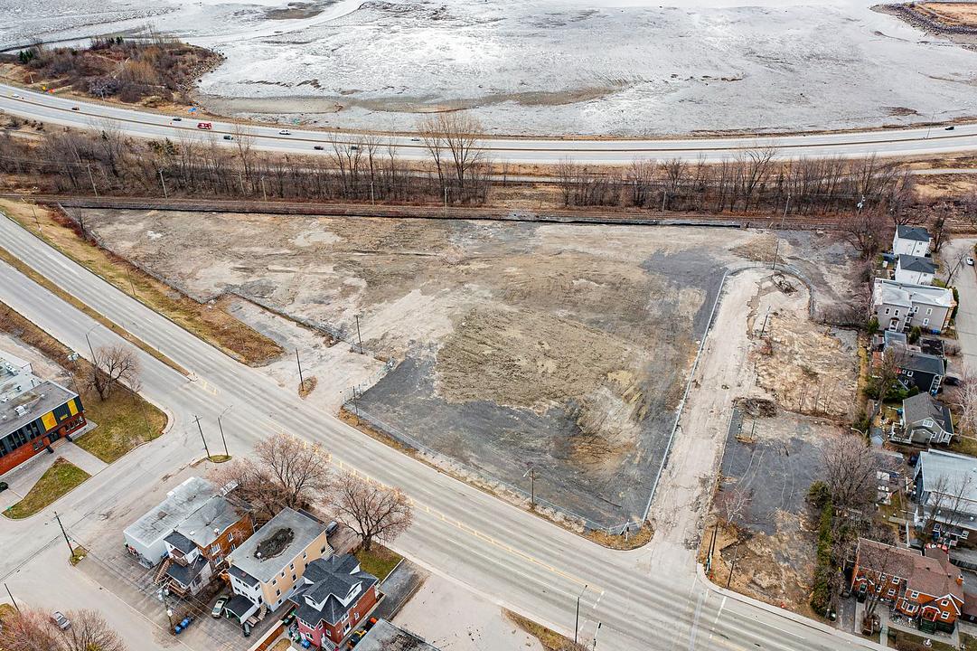 3360 Boulevard Sainte-Anne, Québec, QC