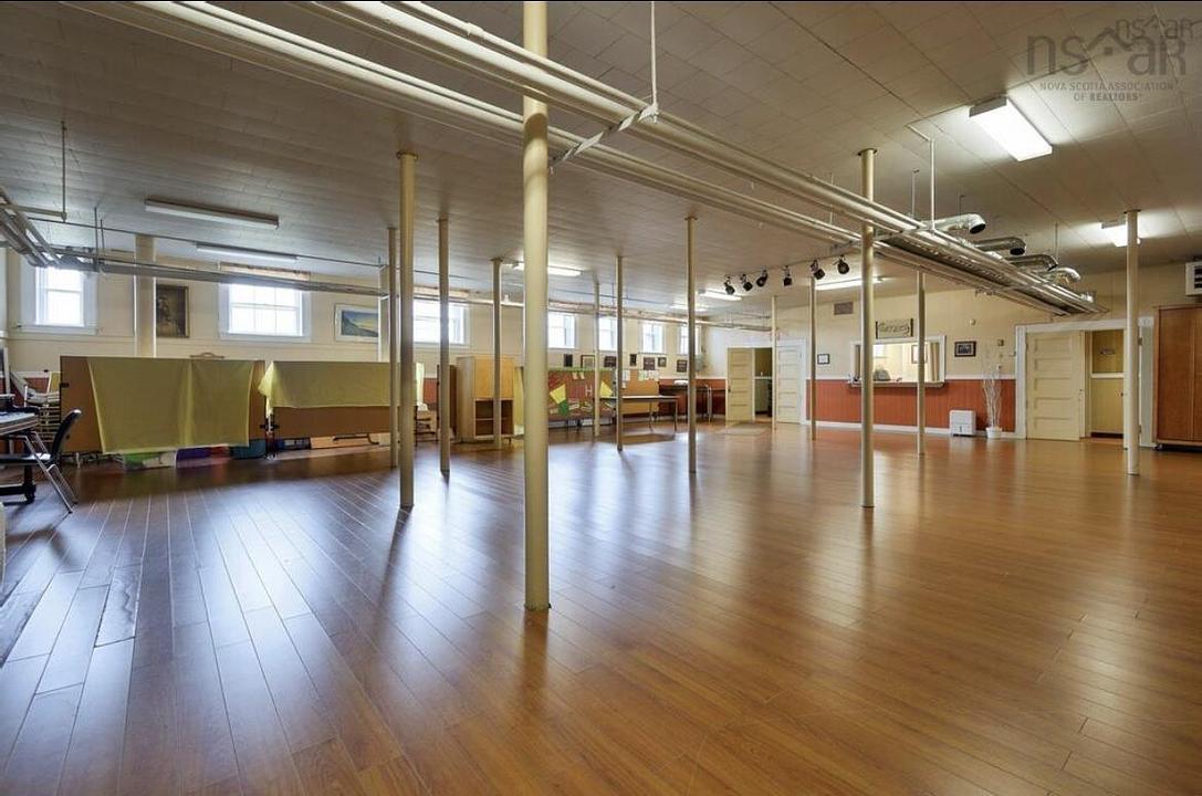 270 Commercial Street, Glace Bay, NS