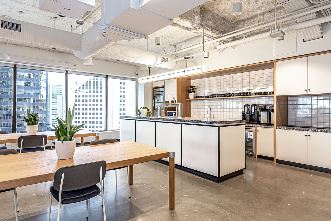 2250 - 700 2 Street Southwest, Calgary, AB