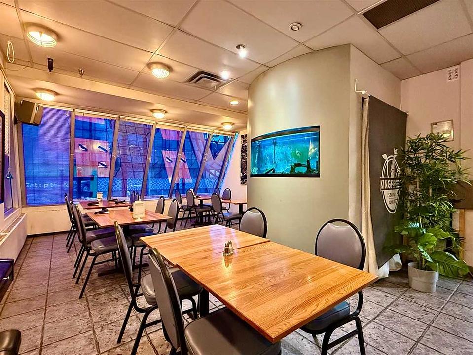 207 - 328 Centre Street South, Calgary, AB