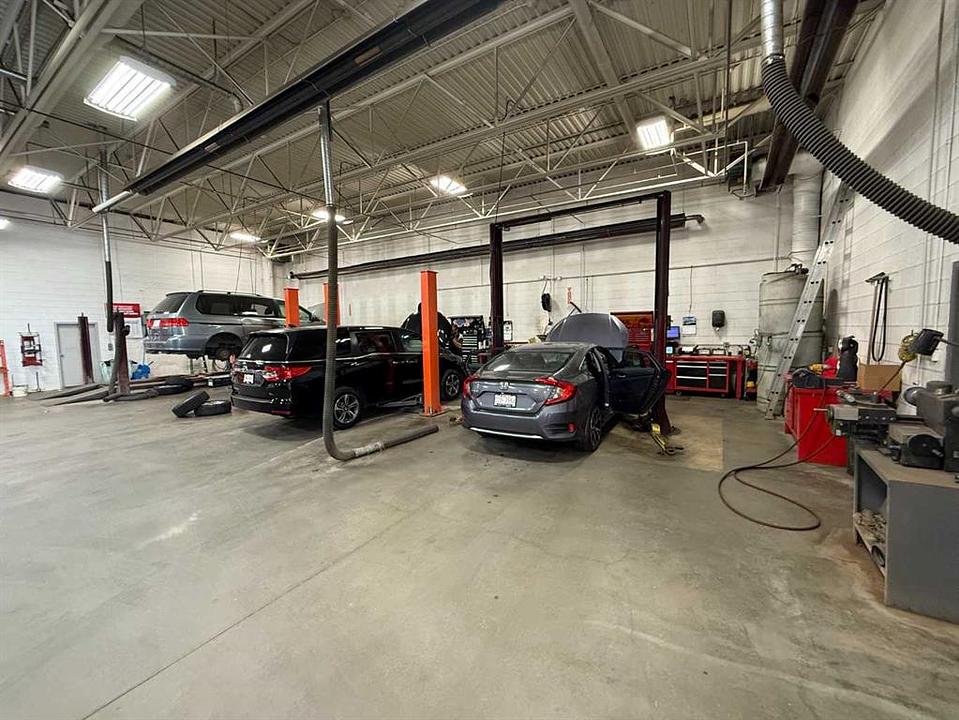 3405 2 Avenue South, Lethbridge, AB