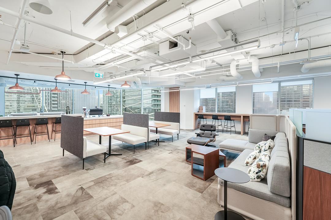 1405 - 225 King Street West, Toronto, ON