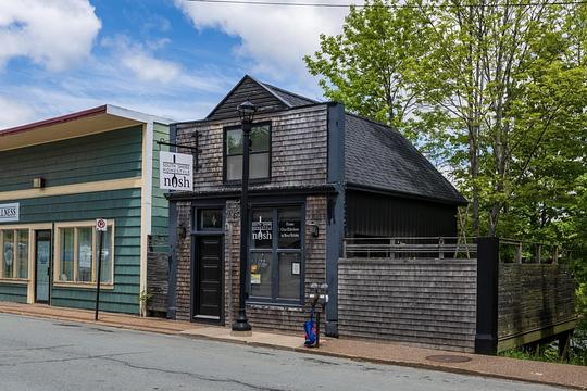 706 King Street, Bridgewater, NS