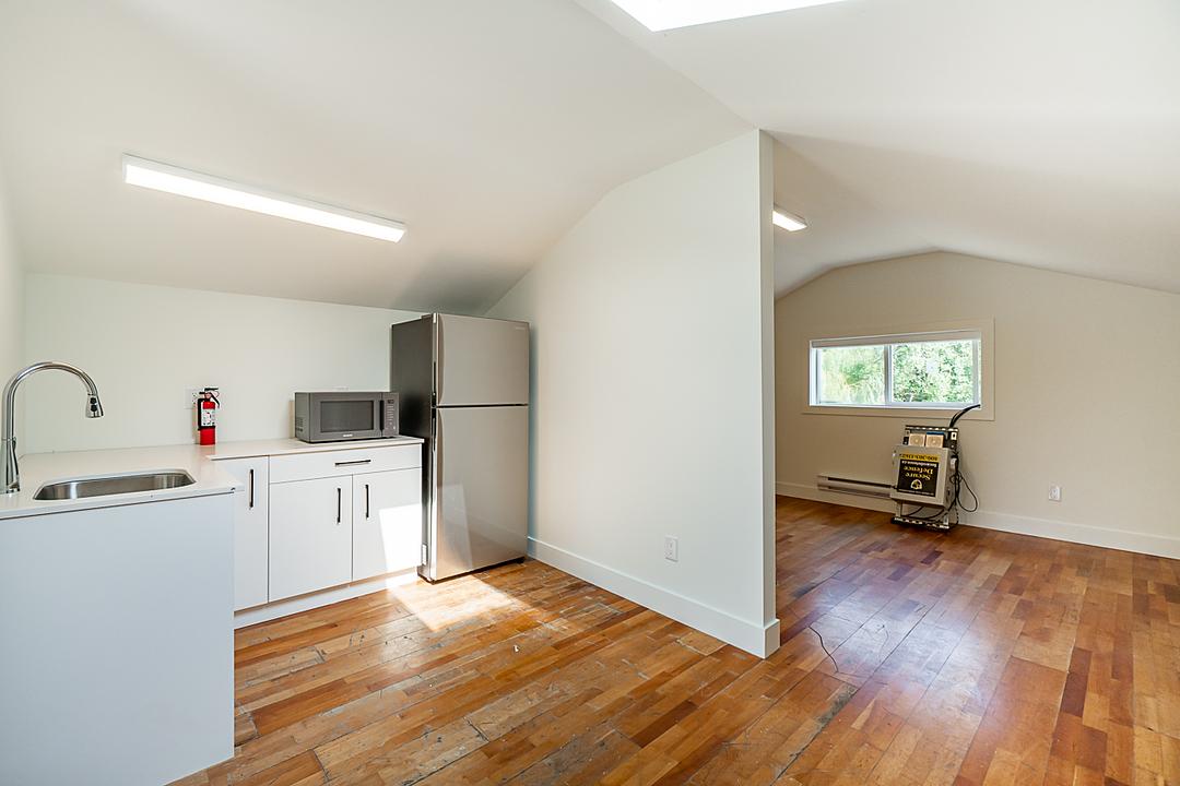 18369 24 Avenue, Surrey, BC